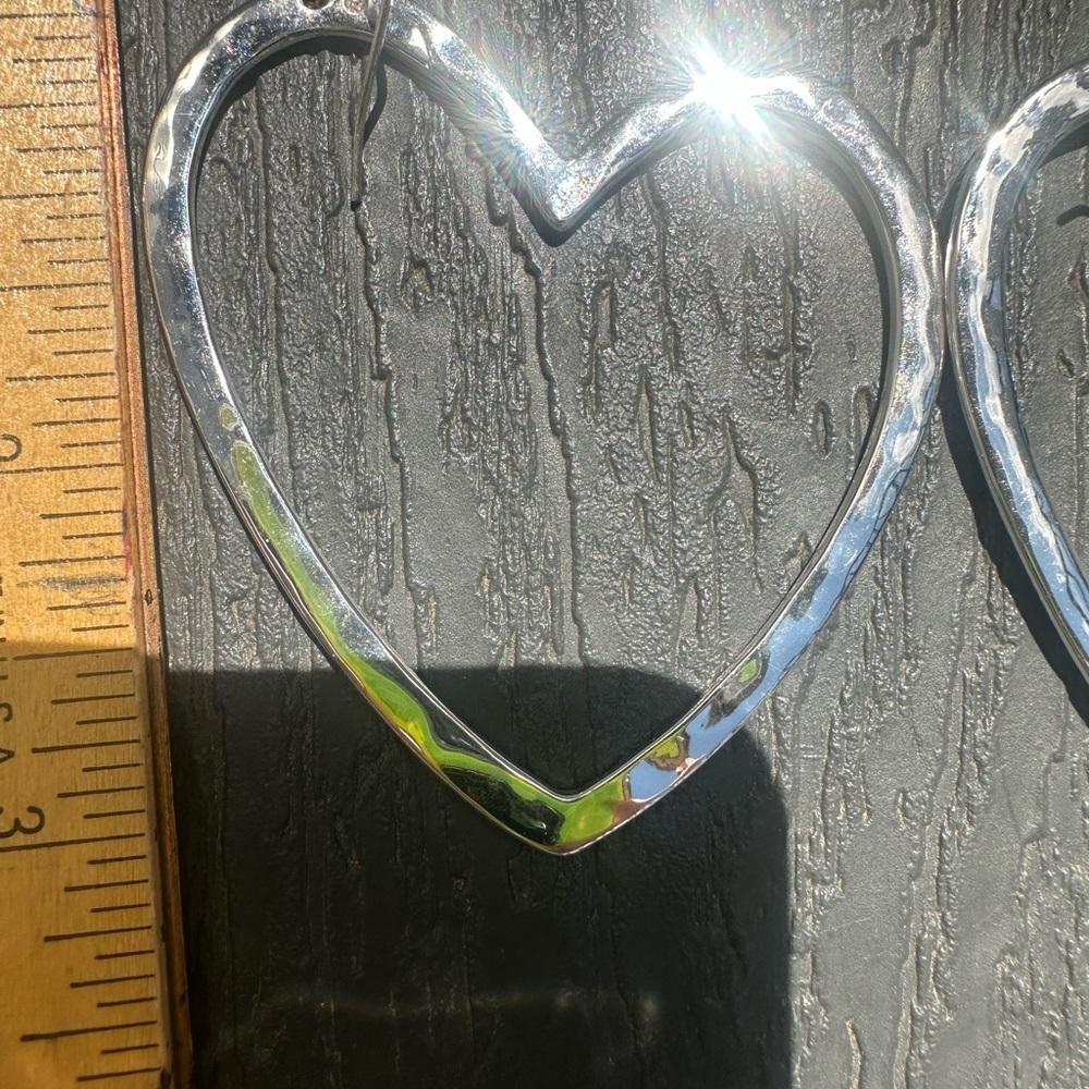 Lucky Brand Silver Heart Earrings - Picture 2 of 3